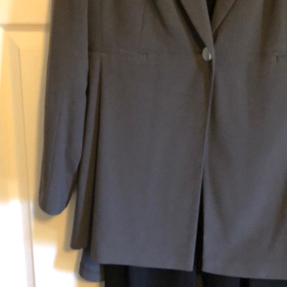 Jacket - Picture 3 of 4